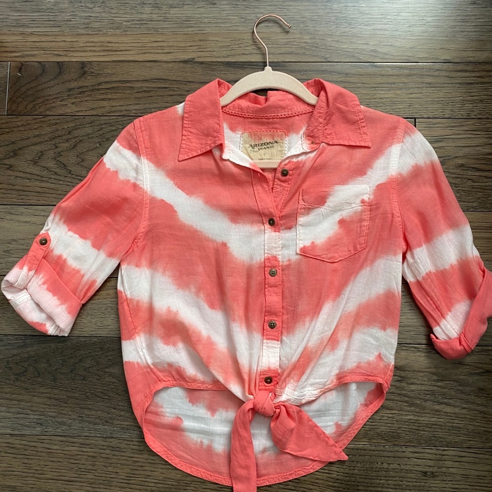 Arizona Jeans Tie-Dye Cropped Button Down